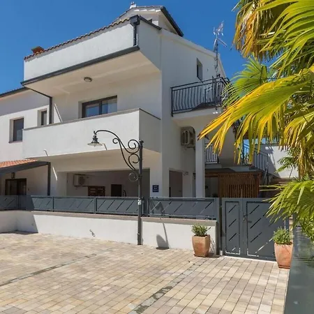 Ferienhaus Premium Radovan Poreč